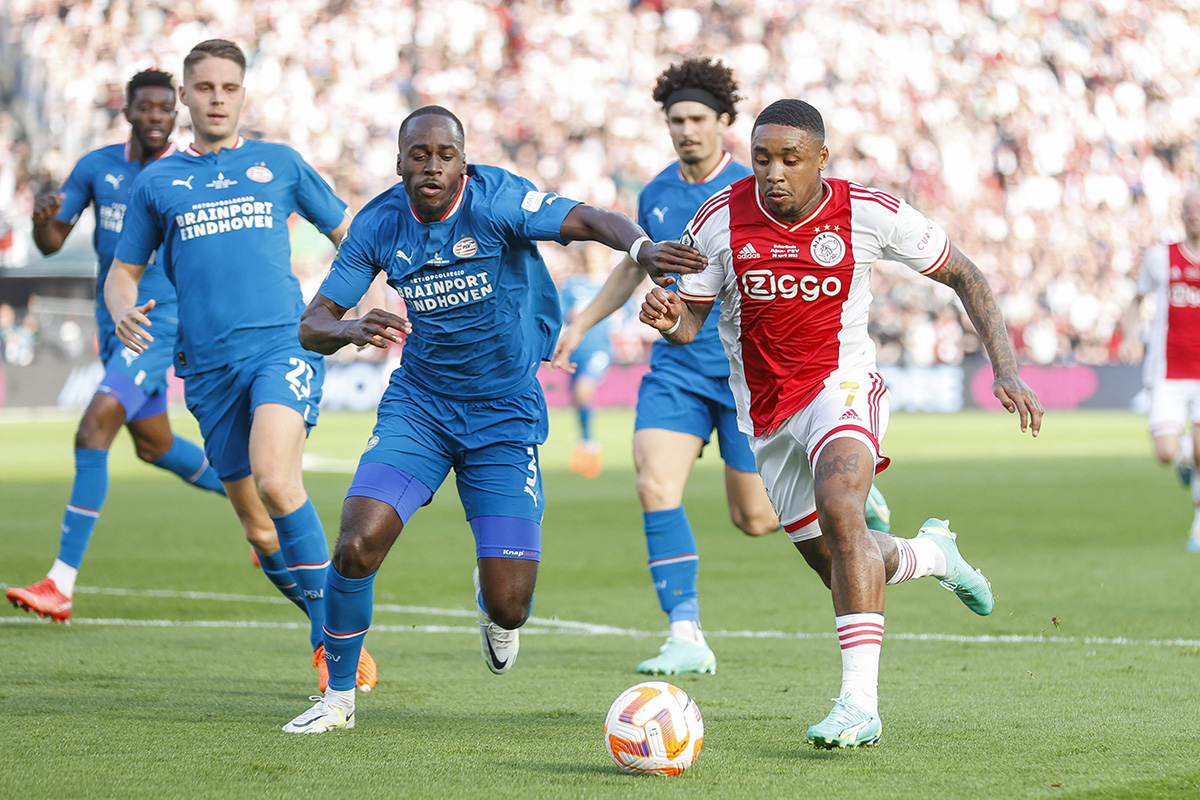 Bergwijn juichte te vroeg: ‘Ik dacht dat-ie erin ging’