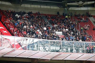 De supporters van Utrecht mogen eenmaal juichen. © De Brouwer