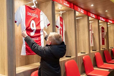 Even zien... Die van Dolberg moet daar. © Pro Shots