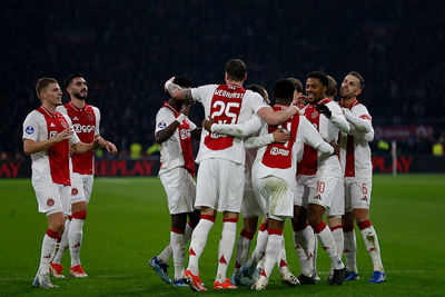 Deze teamspirit hadden we ook na rust graag wat meer gezien. © De Brouwer