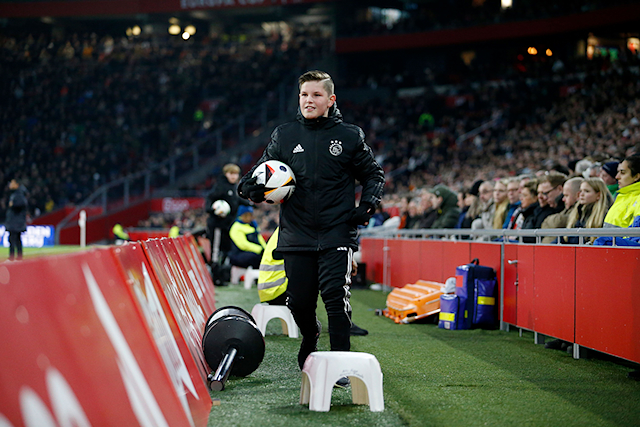 Kijk, een van onze prijswinnaars aan het werk. © De Brouwer