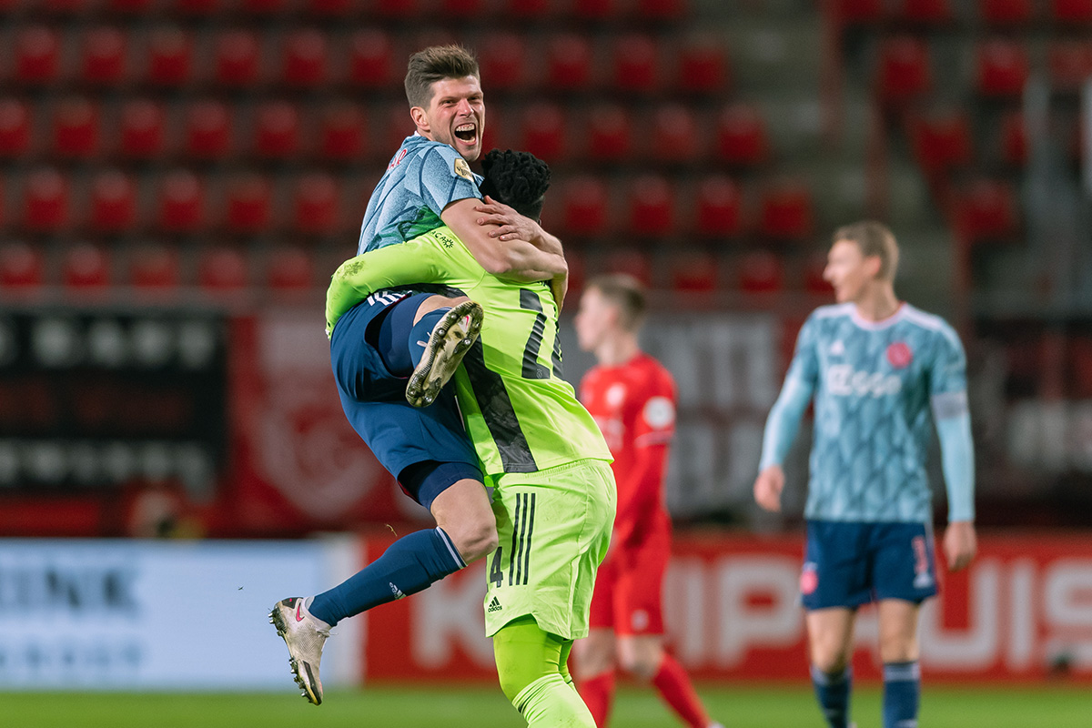 Wallpapertweajabasis