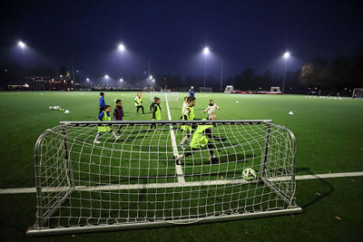 Is deze bal over de lijn? © De Brouwer