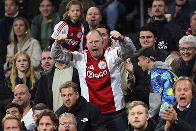 Ziet hij Godts soms scoren? © De Brouwer