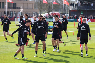 Warmdraaien voor de training echt start. © De Brouwer