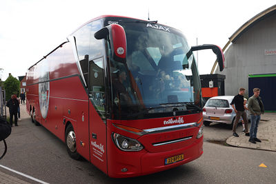 En daar zul je Ajax hebben. Zonder Brobbey. © De Brouwer