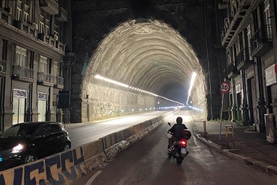 Is er licht aan het einde van de tunnel? © Ajax Life