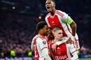 Ajax Wint Van AEK 1200