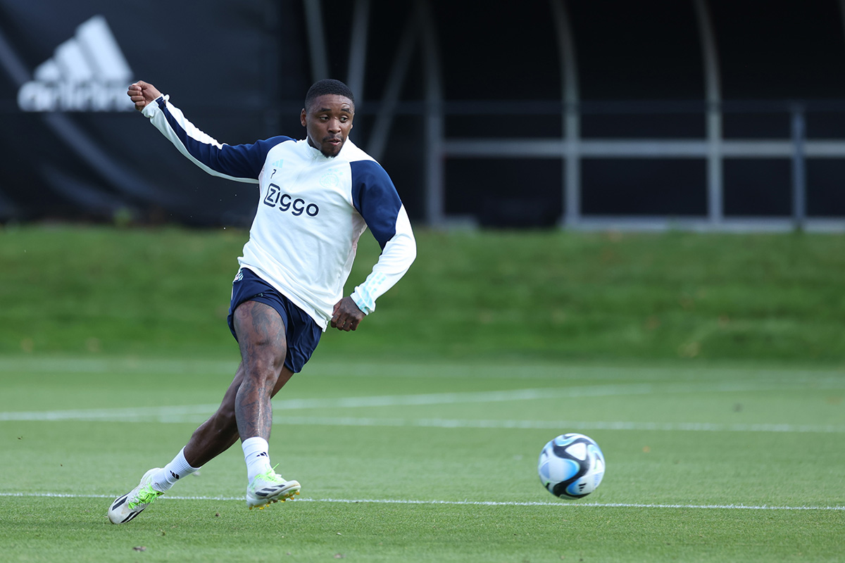 Bergwijn Training 1200