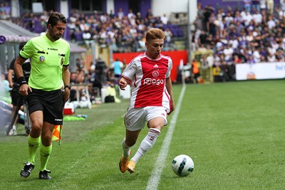 Krijt aan de schoenen! © SV Ajax