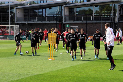 Daar zijn de spelers! © SV Ajax