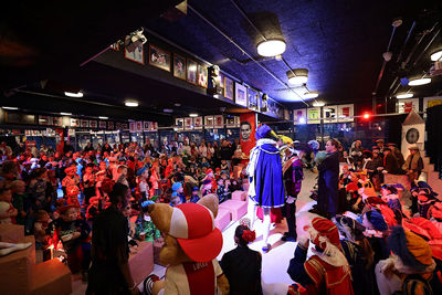 Zo zie je het supporterhome van Ajax niet vaak! © De Brouwer