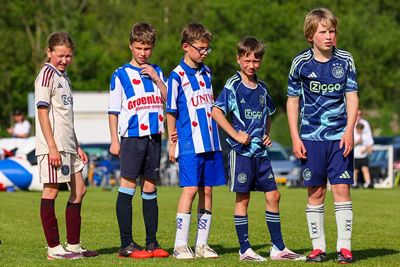 Al die verschillende shirts. Het blijft leuk. © Pro Shots
