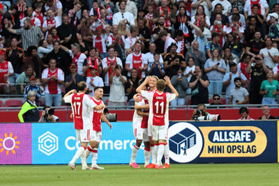 Ajax scoort driemaal. © SV Ajax