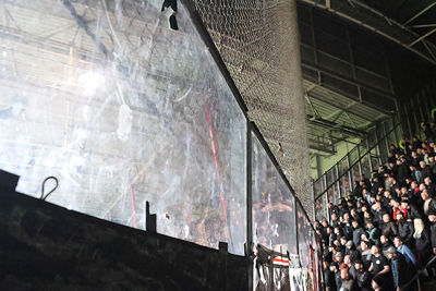 Is er een glazenwasser in de buurt? © De Brouwer