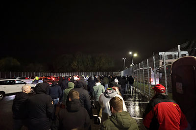 Hup, naar binnen! © De Brouwer