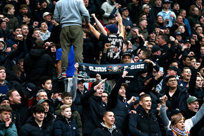 Dat vieren we op de tribunes. © De Brouwer