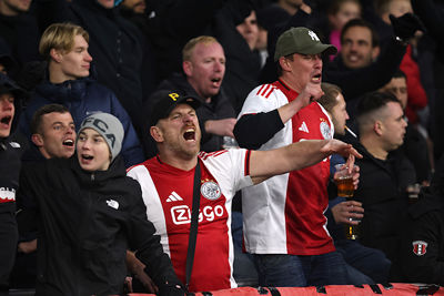 Excelsior scoort tweemaal makkelijk. We zijn het zat. © De Brouwer