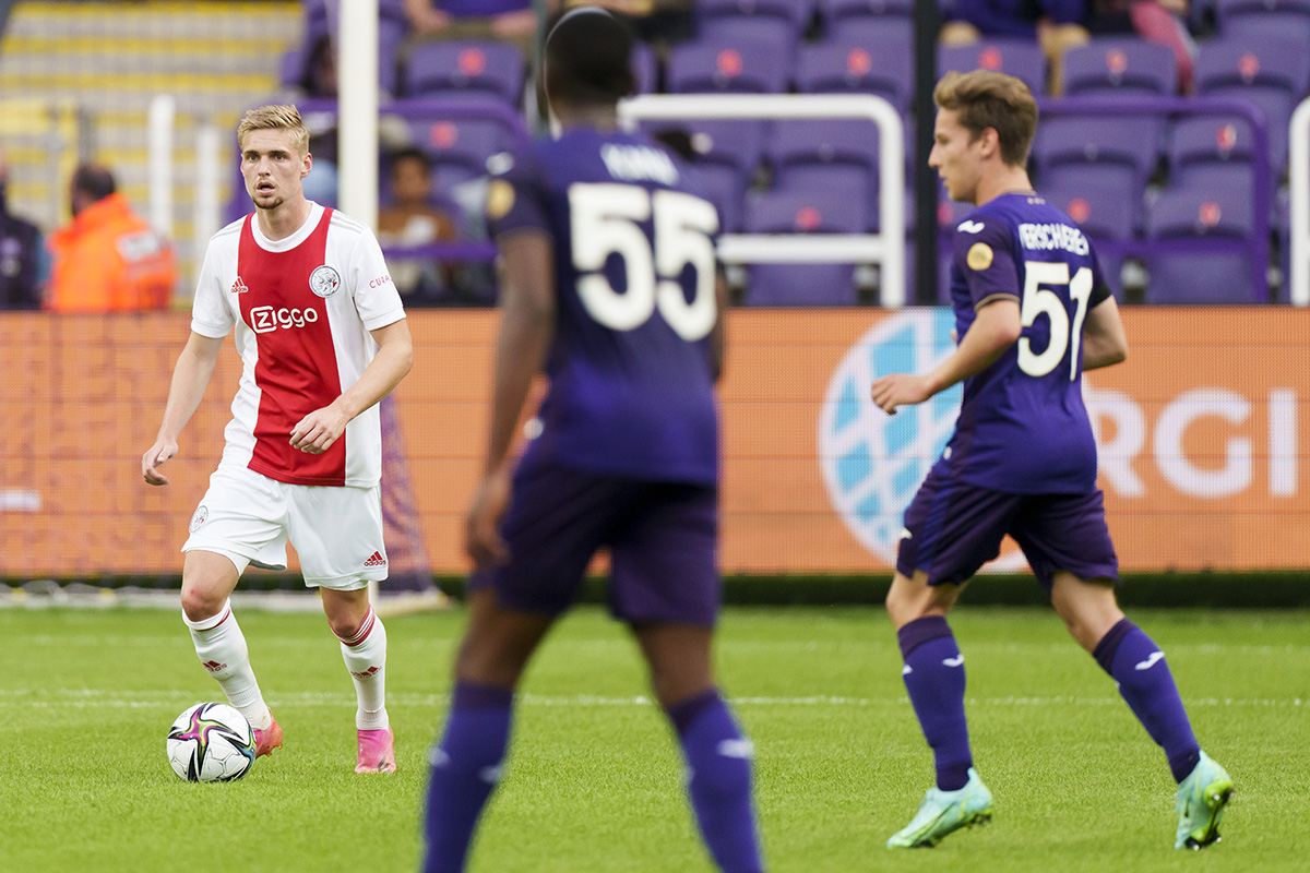 Taylor Anderlecht 1200