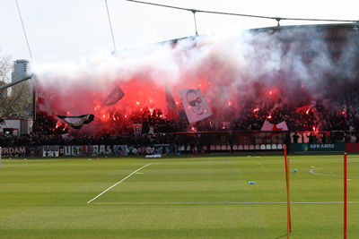 Zondag is belangrijk. Heel belangrijk. © De Brouwer