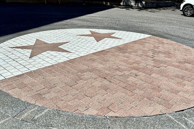 Het wapen van de stad kom je overal tegen. © Ajax Life