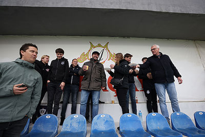 Zij zien Ajax onder 19 met 8-0 winnen. © De Brouwer