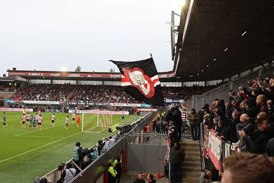 Het uitvak staat als een blok achter de ploeg. © De Brouwer