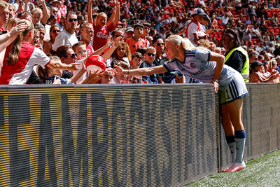 Er worden volop supportertjes blij gemaakt. © Pro Shots