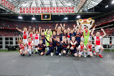 Ajax Kids Club is niet te evenaren...! © De Brouwer