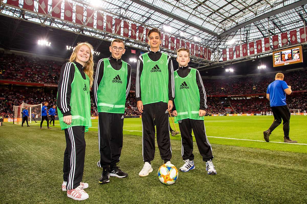 ajax-spakenburg-ballenjongens-1200