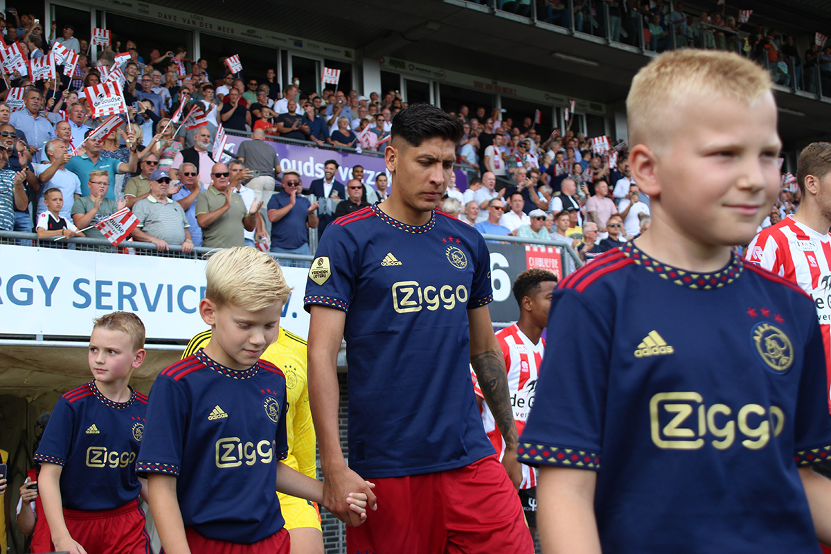 Mascottes Uitduel 1200