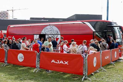 Prachtig, die ouwe op de zijkant. © Pro Shots