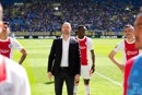 Ten Hag Zwaait Af 1200