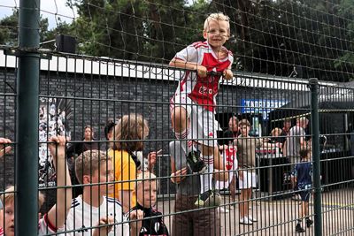 Ouderwetsch in de hekken! © SV Ajax