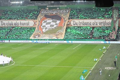 Prima sfeeractie op het thuisvak. © SV Ajax