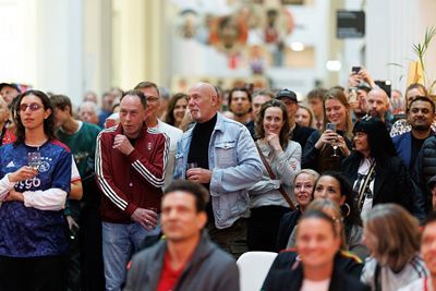 Klaar voor het officiële gedeelte van de opening. © Pro Shots