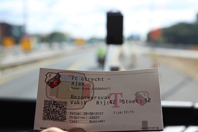 Hardcopy ticket. Houden we van. © De Brouwer