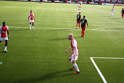 Een gebalde vuist bij Klaassen na zijn gelijkmaker. © SV Ajax