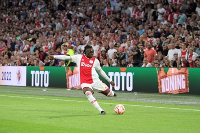 Het debuut van Bassey duurt slechts een kwartier. © SV Ajax