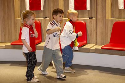 Driftig zoeken naar verstopte paaseitjes. © Pro Shots