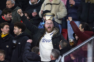 Iets met een hoed, deel twee. © De Brouwer