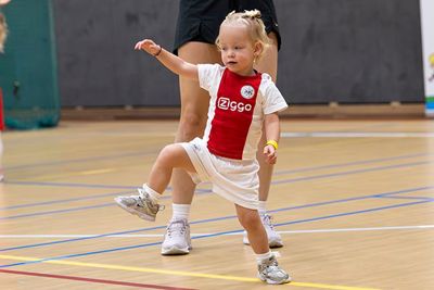 Hopelijk zet Ajax ook weer stappen vooruit. © Pro Shots