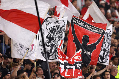 Ook op Zuid is er mooi vlagvertoon. © De Brouwer