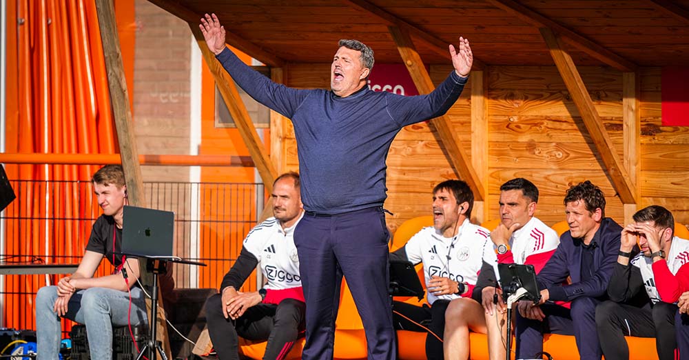 Garcia blij met Ajaxfans in Volendam: ‘Waren onze twaalfde man’
