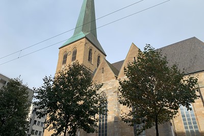 Een stukje kerk, naar de mensen toe. © Ajax Life