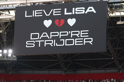 In minuut zeventien wordt het spel stilgelegd voor Lisa. © De Brouwer