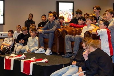 En Fitz-Jim scoort twee keer met zichzelf als spits. © Pro Shots