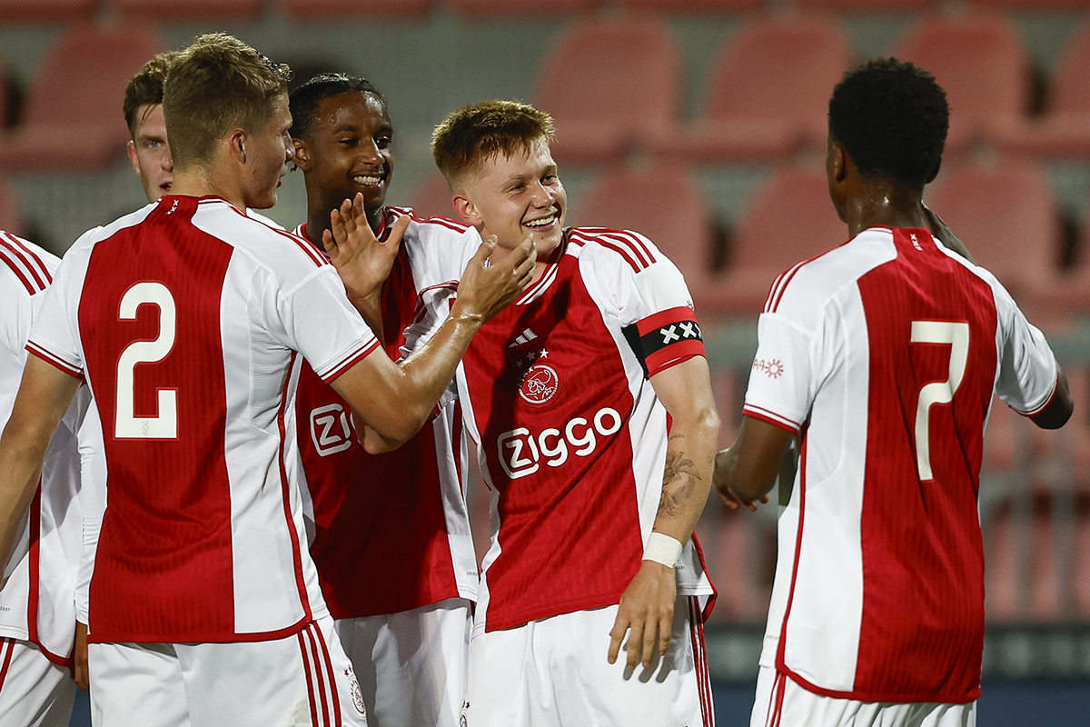 Word ballenjongen of -meisje bij Jong Ajax - Willem II!