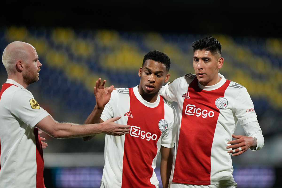 Scorende Timber wil aanvallend nog beter worden: ‘Dat eis ik van mezelf’