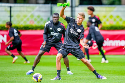Steur is een van de grotere talenten bij Ajax. © Pro Shots
